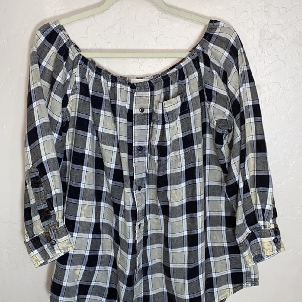 Urban Renewal green plaid distressed off the shoulder tunic top - Picture 2 of 7